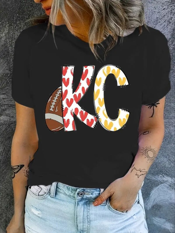 KC, Football Graphic Print T-Shirt - Crew Neck, A Comfortable Women's Short-sleeved Crew Neck T-shirt For Everyday Wear And Stylish Layering