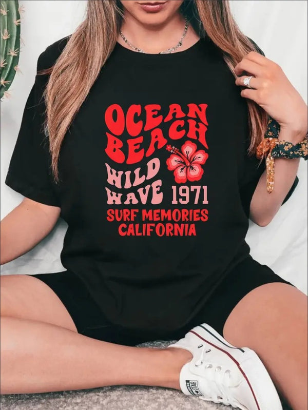 Women's Ocean Beach Print T-Shirt - Casual Crew Neck, Short Sleeve, Summer Tee, Leisure Style
