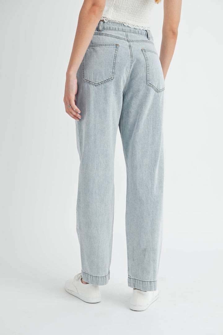 MABLE Pleated Front Detail Straight Jeans-1