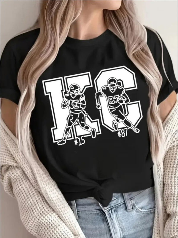 KC, Football Graphic Print T-Shirt - Crew Neck, A Comfortable Women's Short-sleeved Crew Neck T-shirt For Everyday Wear And Stylish Layering