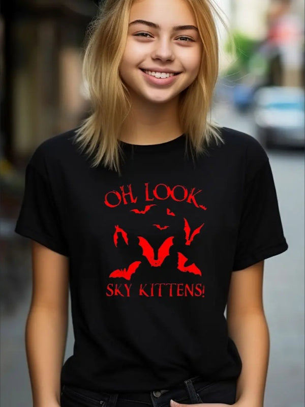 Sky Kittens Bat Print Graphic T-Shirt For Teens -  Hip Hop Loose Style, Crew Neck,  Spring Summer Crew Neck Tee With Animal Pattern