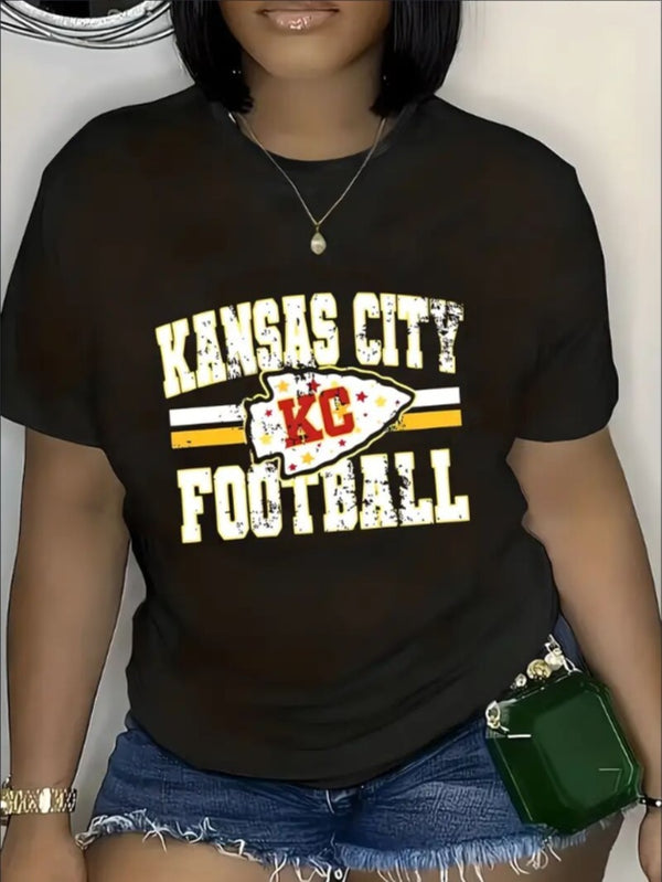 KC, Football Graphic Print T-Shirt - Crew Neck, A Comfortable Women's Short-sleeved Crew Neck T-shirt For Everyday Wear And Stylish Layering