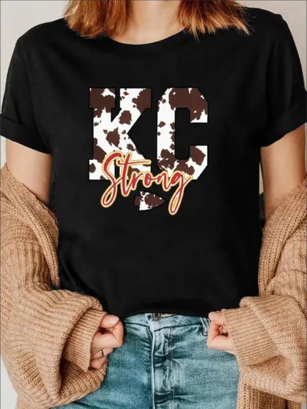 KC, Football Graphic Print T-Shirt - Crew Neck, A Comfortable Women's Short-sleeved Crew Neck T-shirt For Everyday Wear And Stylish Layering