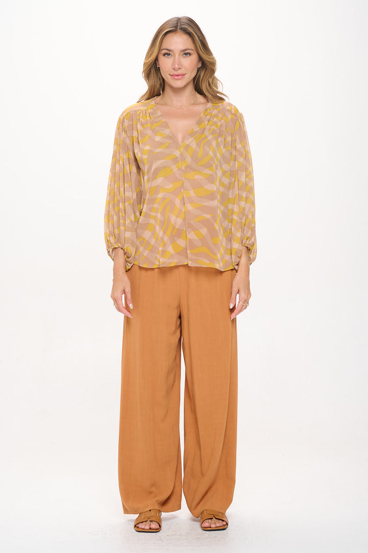 Abstract Print V neck Sheer Top with 3/4 Sleeve-4