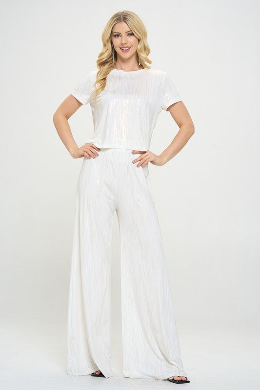 Short Sleeve Top with Gold Foil Detail-4