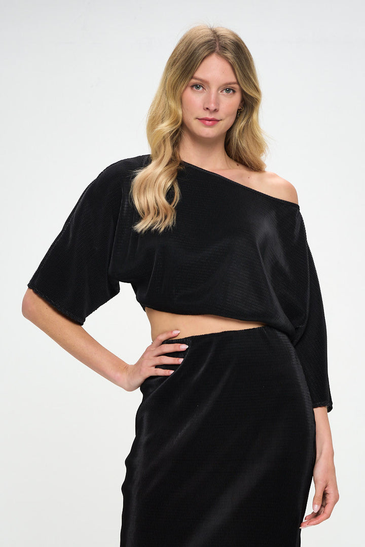 Vibrant Plisse Scoop Neck Crop Top-1