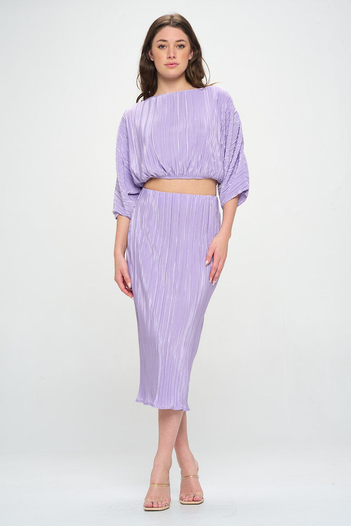 Vibrant Plisse Scoop Neck Crop Top-1