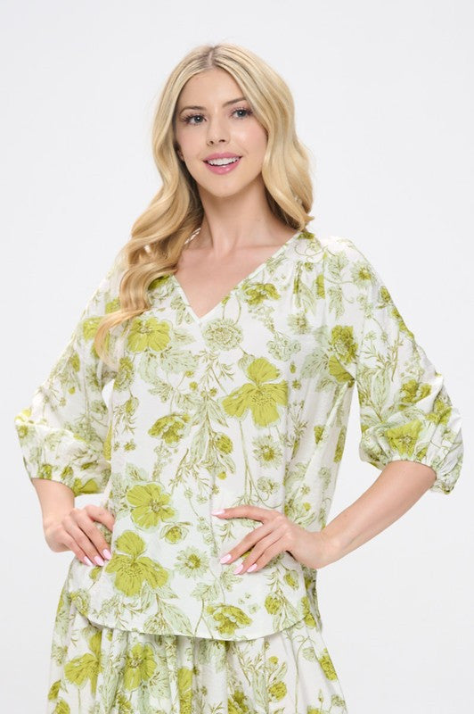 Floral Print V neck 3/4 Sleeve Top-0